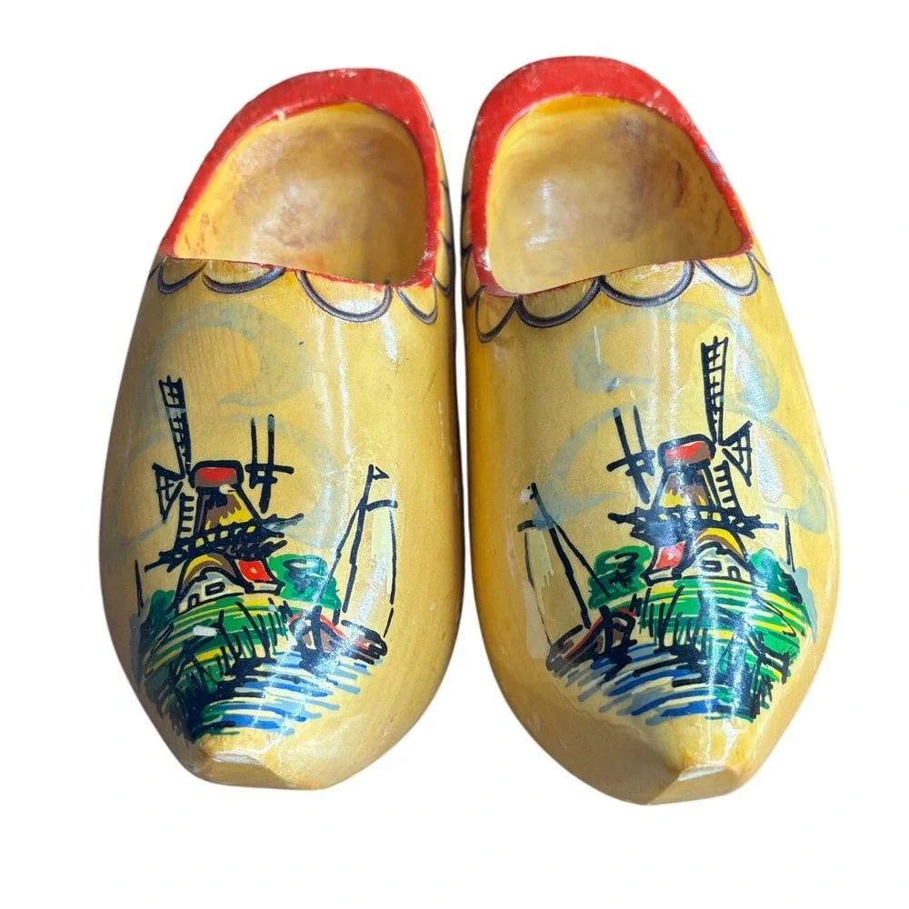 Yellow Wooden‎ Clogs Dutch Holland Windmill Scene Hand Painted Souvenir Shoes